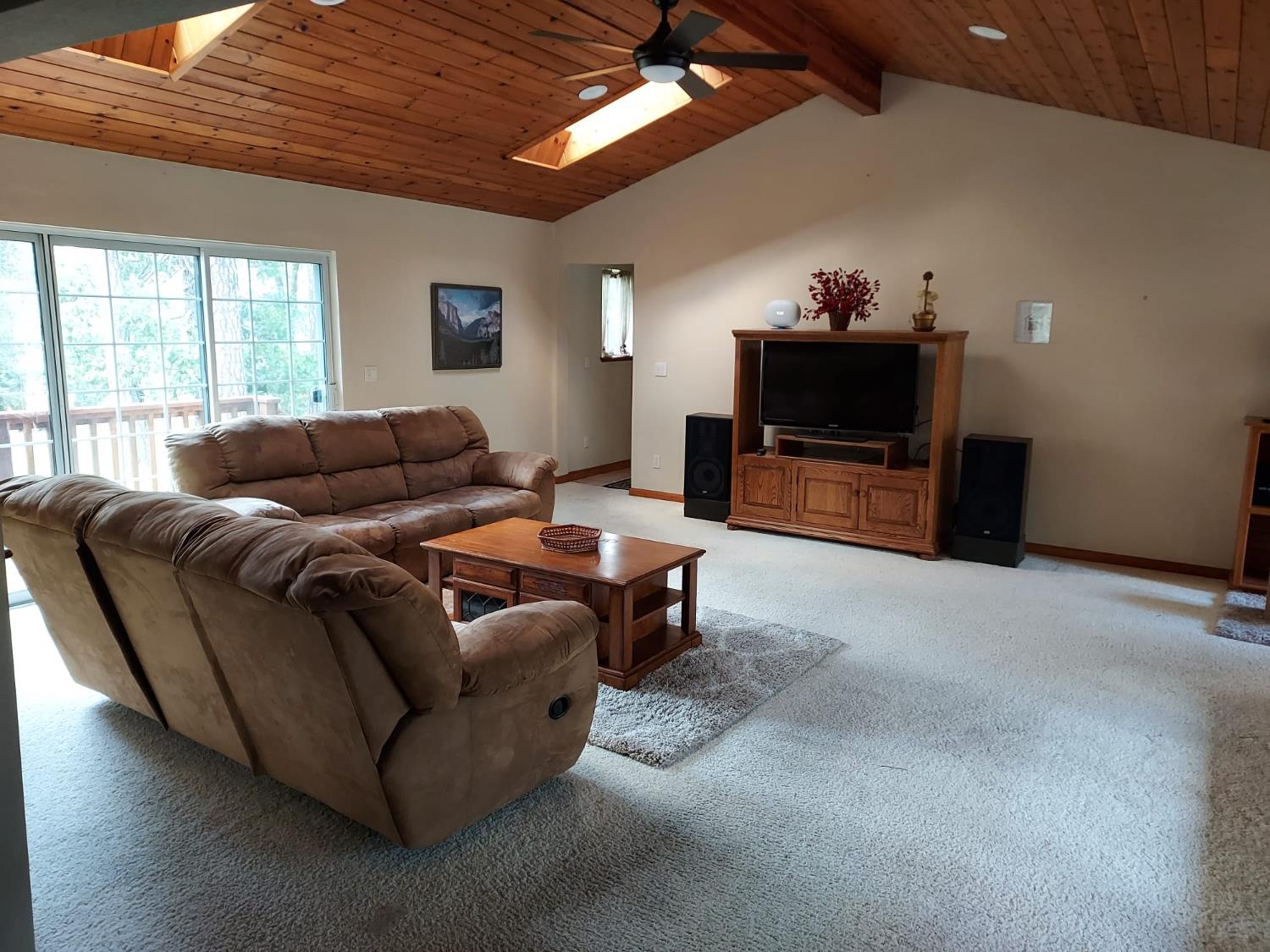 19390 Ferretti Road Groveland, CA 95321 - Photo 8 of 26