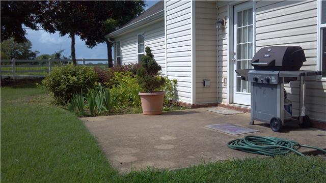 1998 Portway Road Spring Hill, TN 37174 - Photo 11 of 14 Nice patio area for grilling out!!