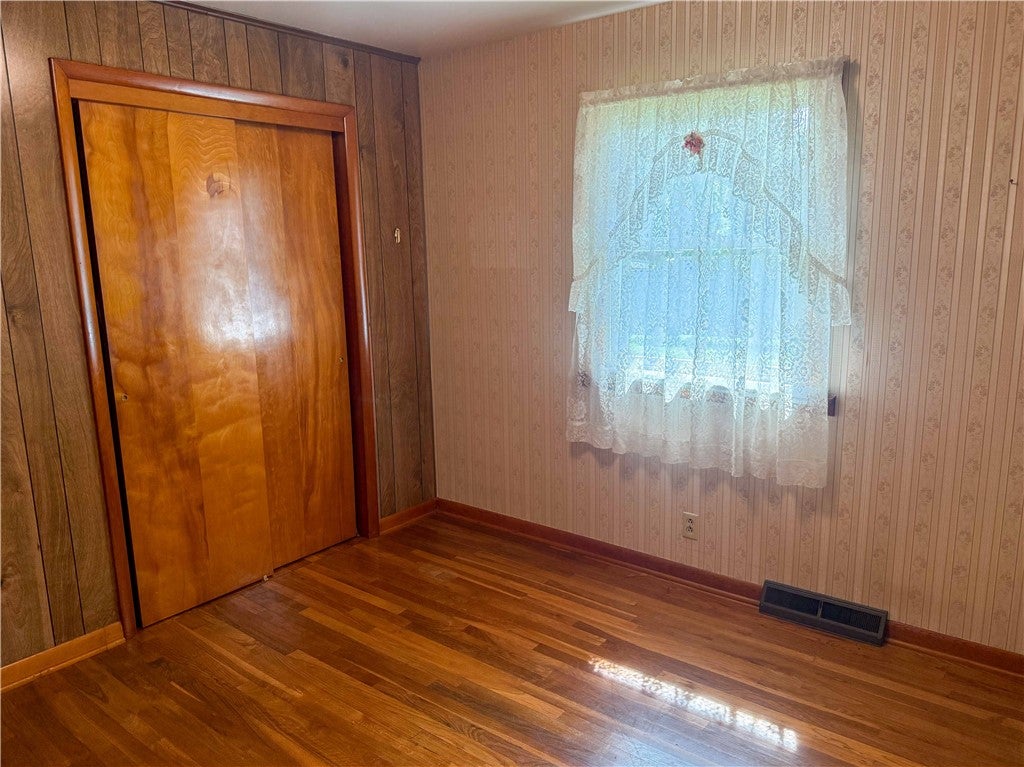 3011 Perrysville Road Danville, IL 61834 - Photo 11 of 25 Gallery Image 11