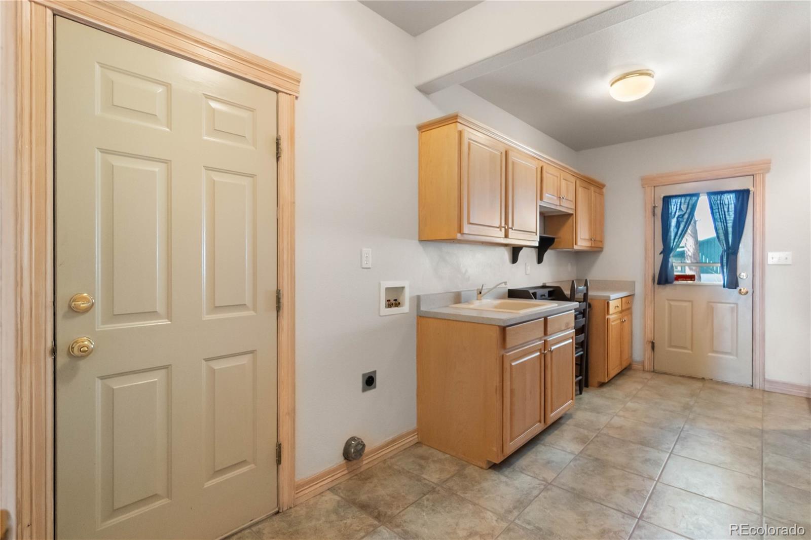 11430 Roslyn Road Elbert, CO 80106 - Photo 18 of 50