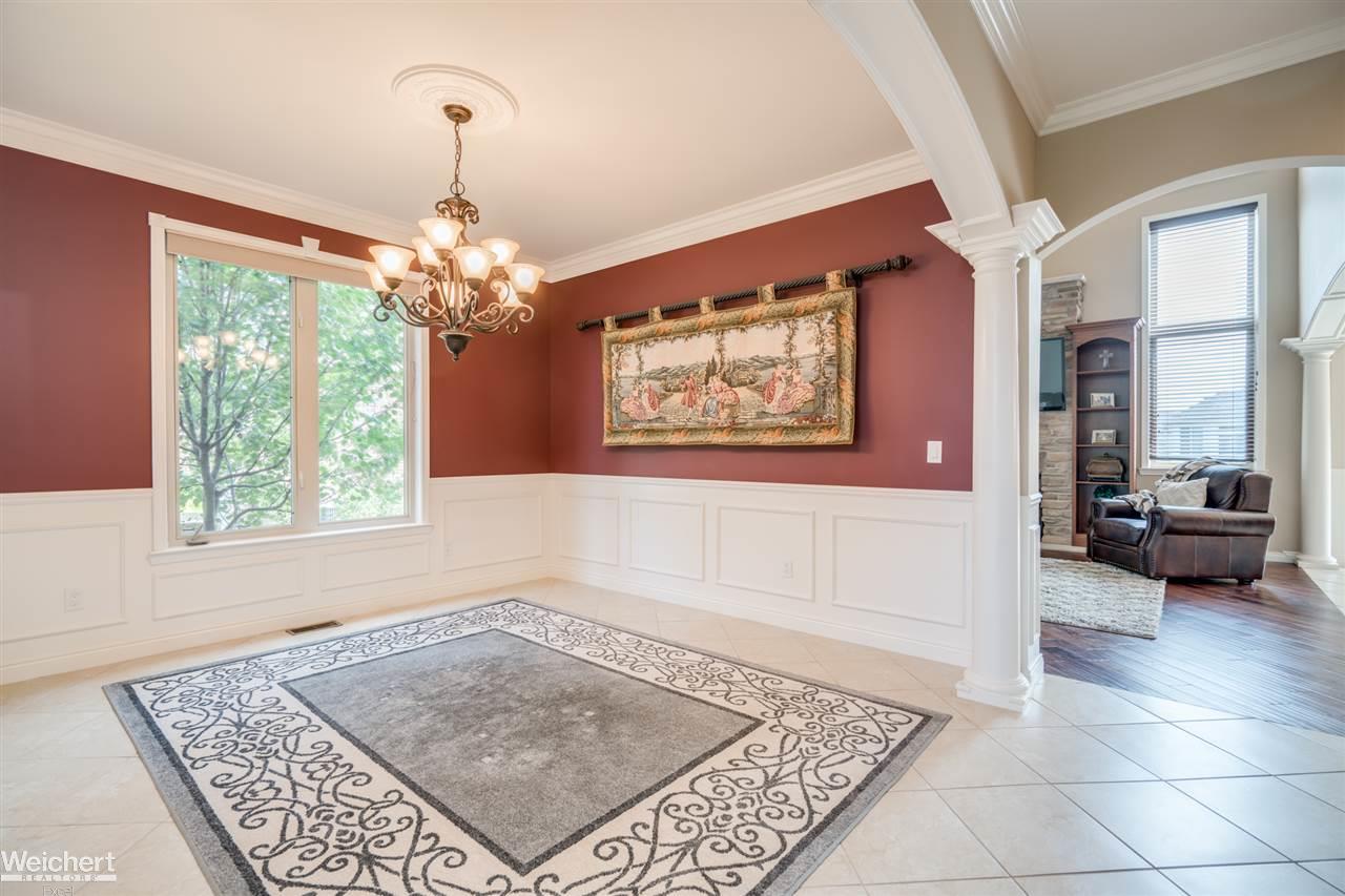 16026 Moore Park Road Macomb, MI 48044 - Photo 12 of 49 31378451-11.JPG