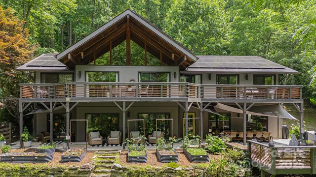 $1,225,000 | 2752 Gerton Highway, Gerton, NC 28735