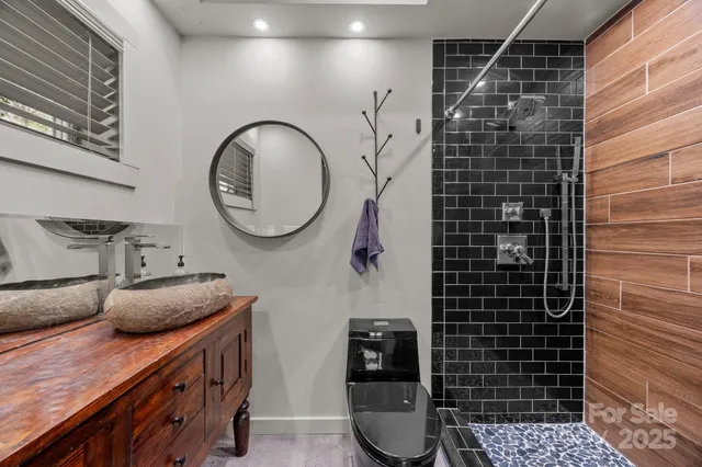 $1,225,000 | 2752 Gerton Highway, Gerton, NC 28735