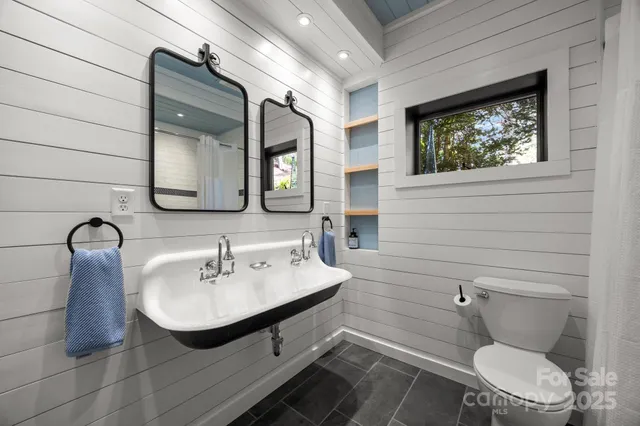 $1,225,000 | 2752 Gerton Highway, Gerton, NC 28735