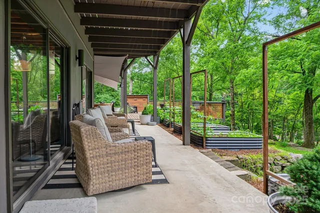 $1,225,000 | 2752 Gerton Highway, Gerton, NC 28735