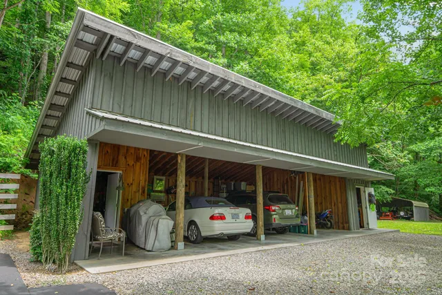 $1,225,000 | 2752 Gerton Highway, Gerton, NC 28735