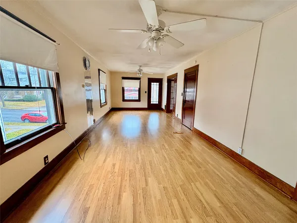 $1,400 | 211 Dudley Avenue, Unit 2, Endicott, NY 13760