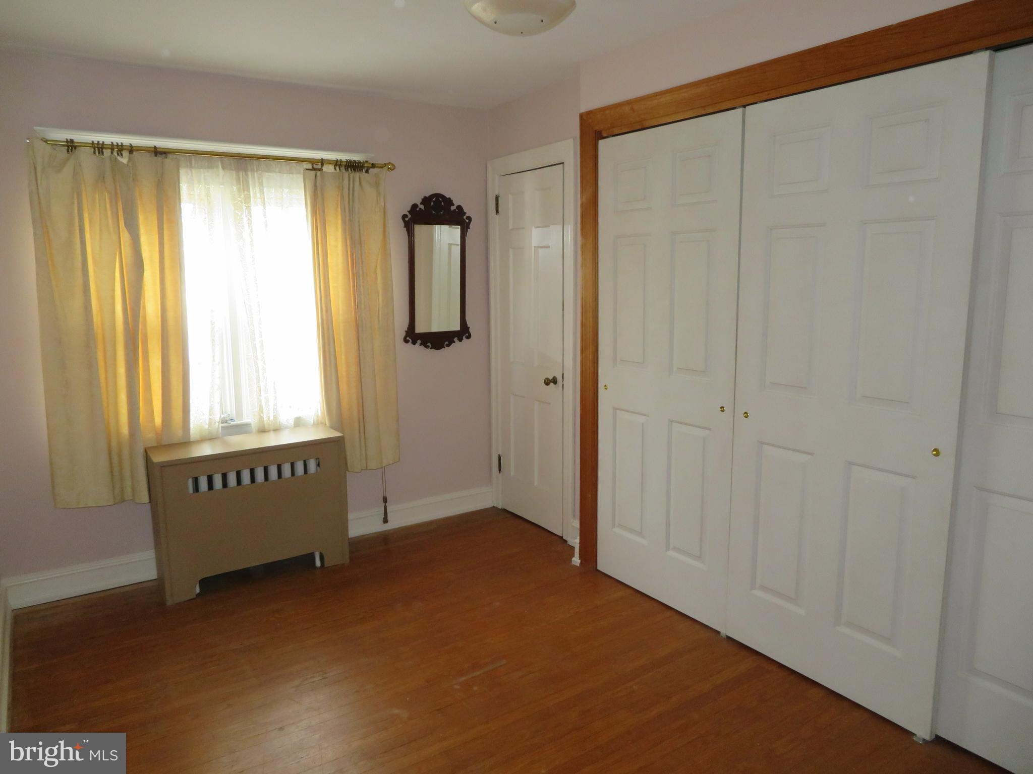 729 Ashbourne Road Cheltenham, PA 19012 - Photo 14 of 19 Bedroom 3
