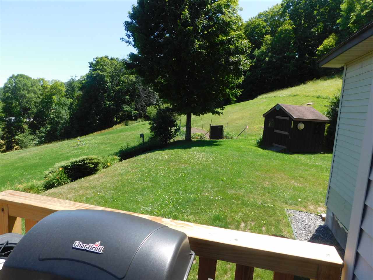 155 Bobbinshop Road Chelsea, VT 05038 - Photo 25 of 34