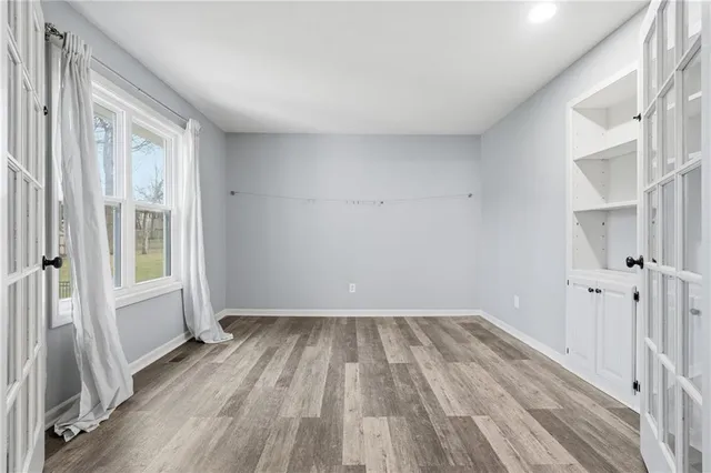 $545,000 | 4017 Northeast Channel Drive, Lee's Summit, MO 64064