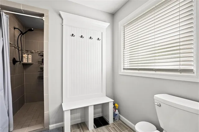 $550,000 | 4017 Northeast Channel Drive, Lee's Summit, MO 64064