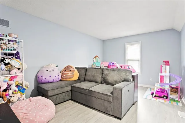 $550,000 | 4017 Northeast Channel Drive, Lee's Summit, MO 64064