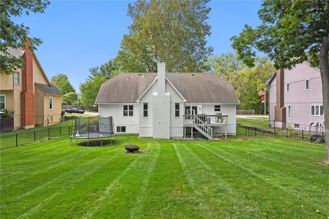 $550,000 | 4017 Northeast Channel Drive, Lee's Summit, MO 64064