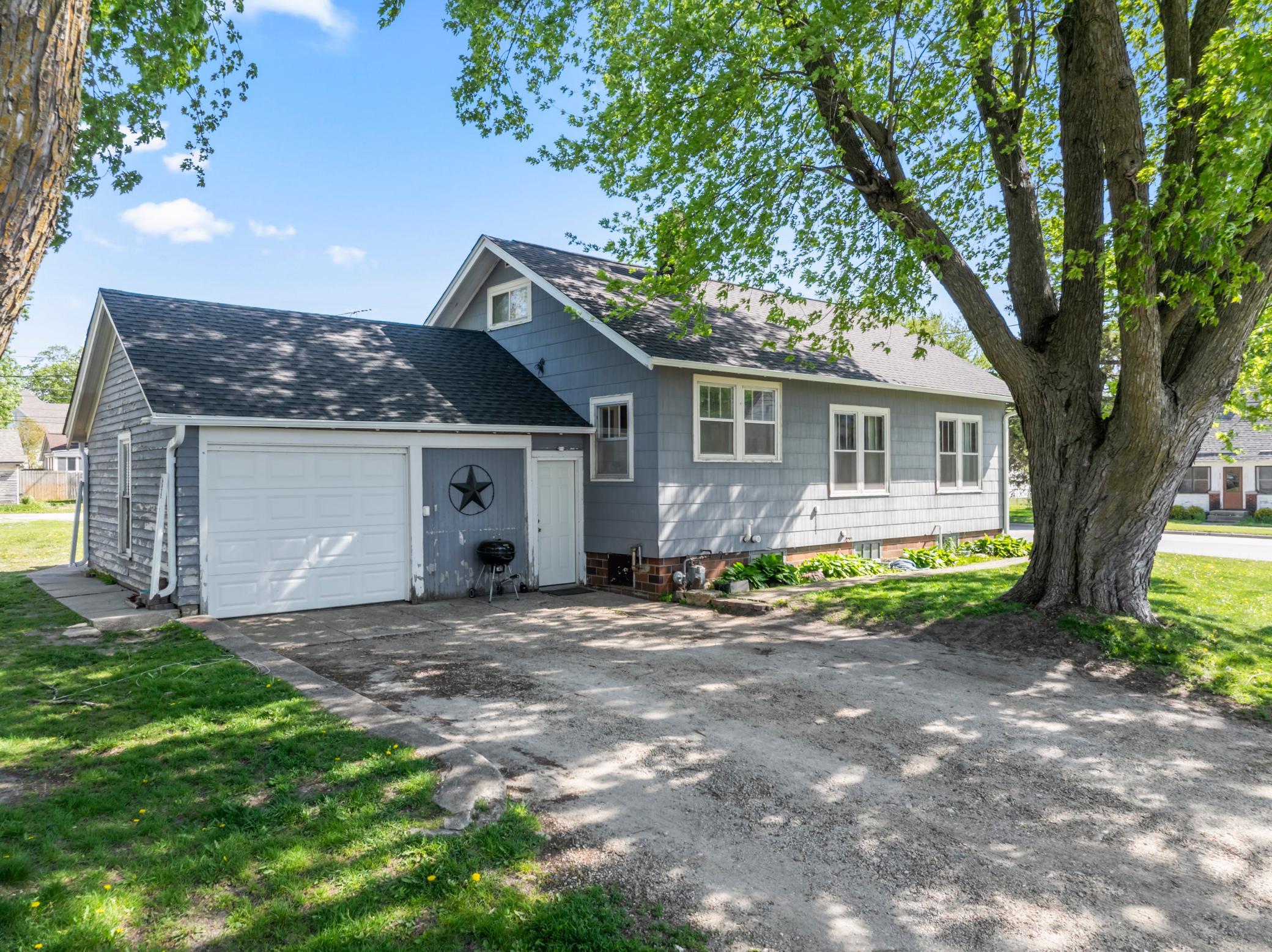 616 State Street West Concord, MN 55985 - Photo 4 of 23