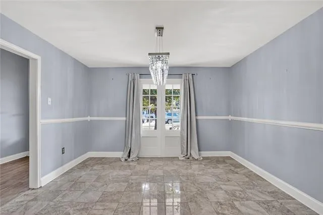 $399,999 | 5212 Jeannette Drive, Metairie, LA 70003