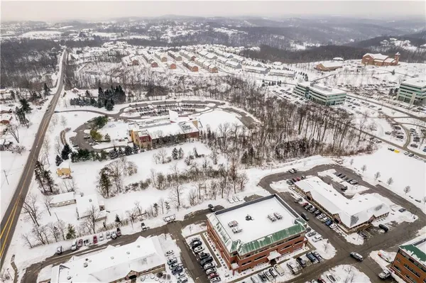 $600,000 | 2573 Nicholson Road, Sewickley, PA 15143