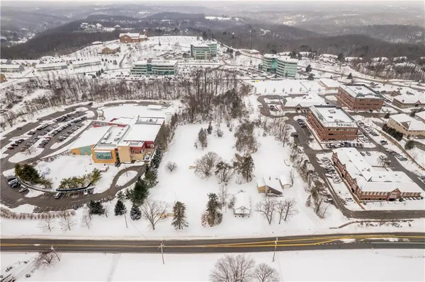 $600,000 | 2573 Nicholson Road, Sewickley, PA 15143