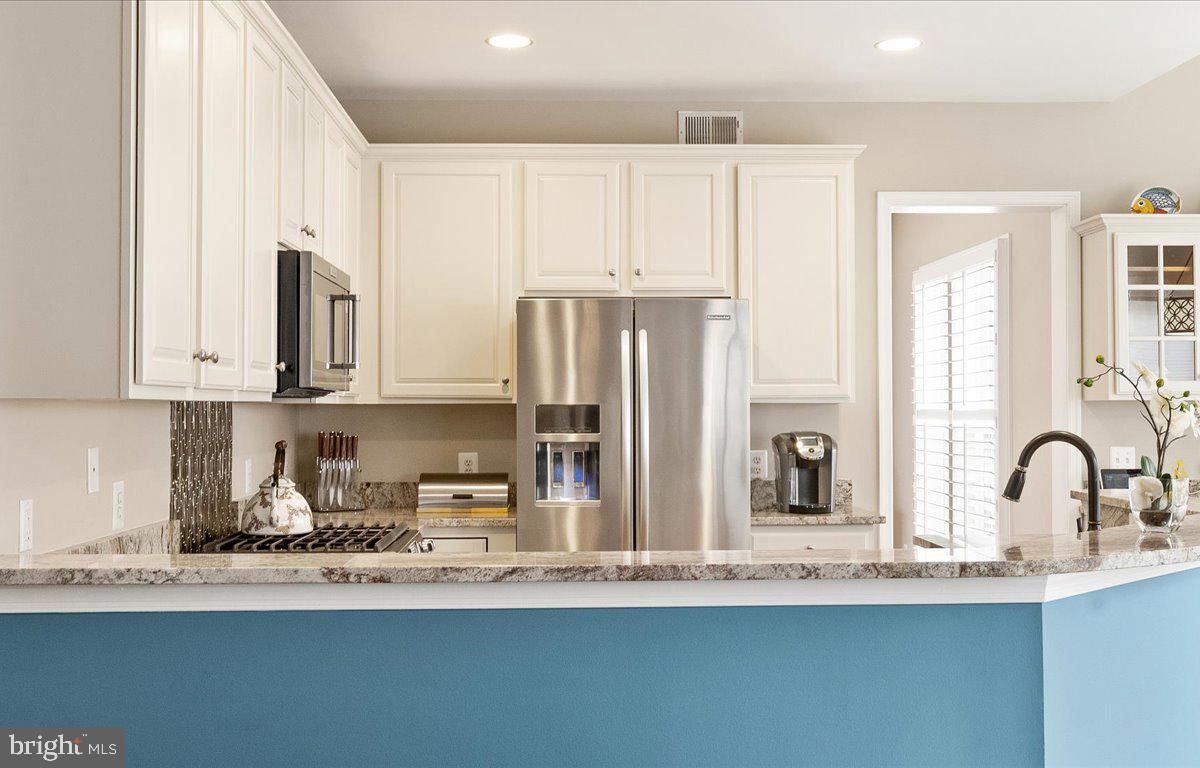 12505 Fox View Way Reston, VA 20191 - Photo 15 of 68 Gallery Image 15