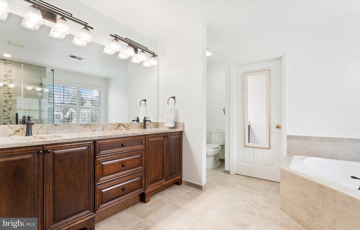 12505 Fox View Way Reston, VA 20191 - Photo 34 of 68 Gallery Image 34