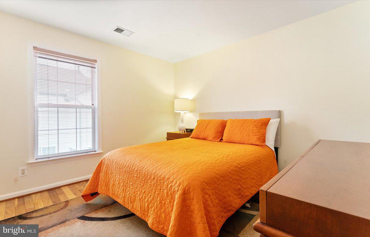12505 Fox View Way Reston, VA 20191 - Photo 42 of 68 Gallery Image 42