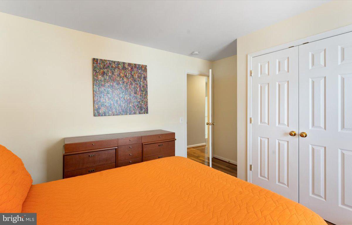 12505 Fox View Way Reston, VA 20191 - Photo 43 of 68 Gallery Image 43
