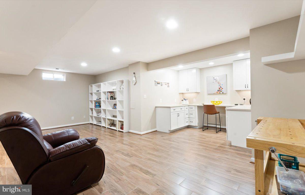 12505 Fox View Way Reston, VA 20191 - Photo 51 of 68 Gallery Image 51