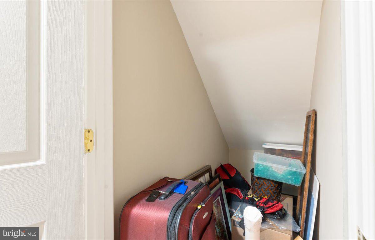 12505 Fox View Way Reston, VA 20191 - Photo 59 of 68 Gallery Image 59