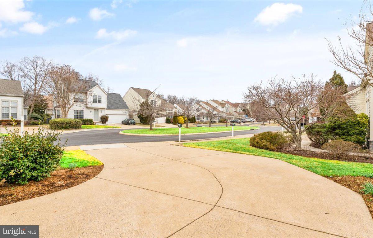 12505 Fox View Way Reston, VA 20191 - Photo 64 of 68 Gallery Image 64