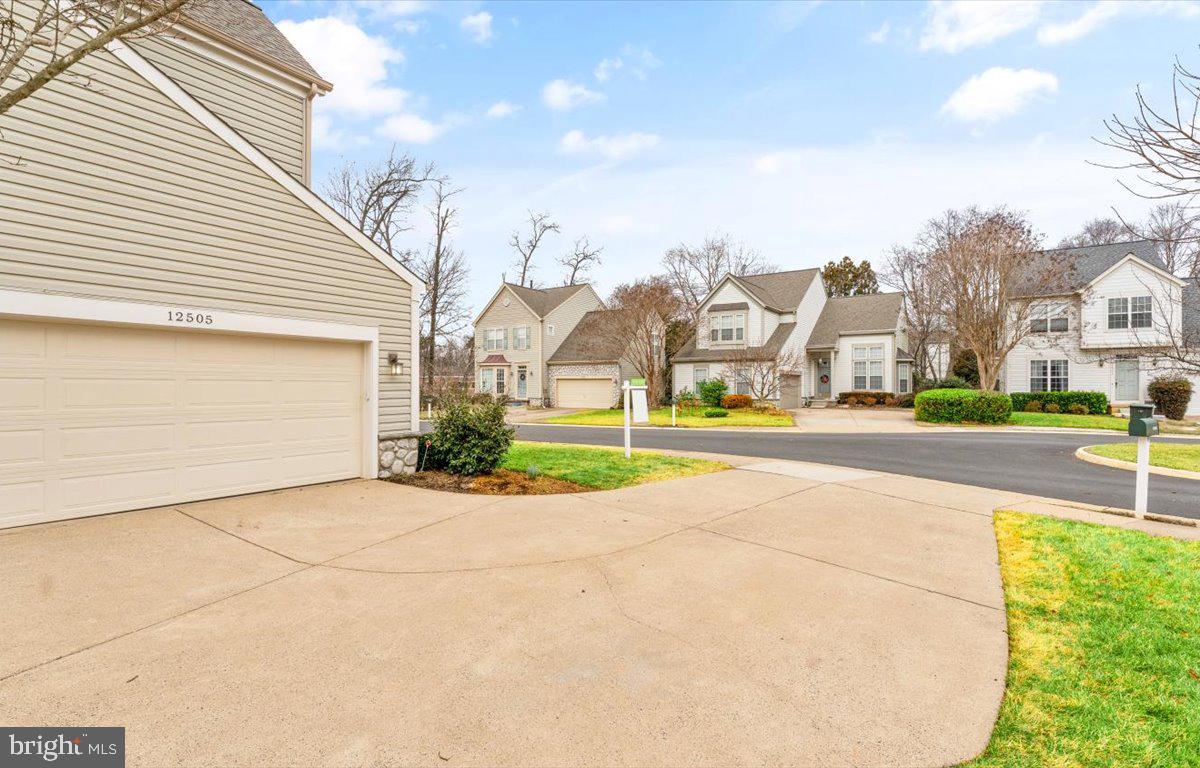 12505 Fox View Way Reston, VA 20191 - Photo 65 of 68 Gallery Image 65
