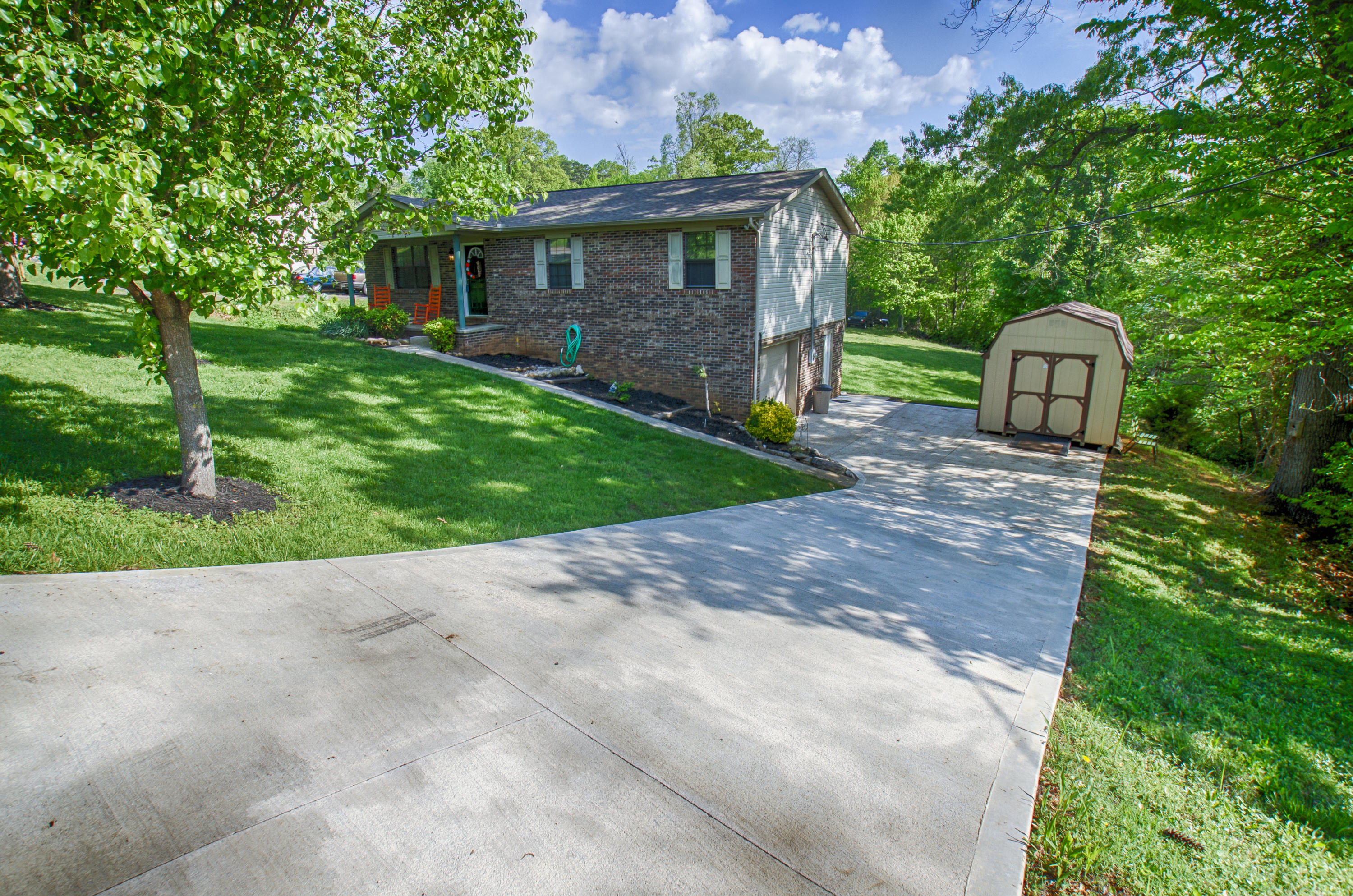 6228 Renee Road Corryton, TN 37721 - Photo 3 of 29 Driveway