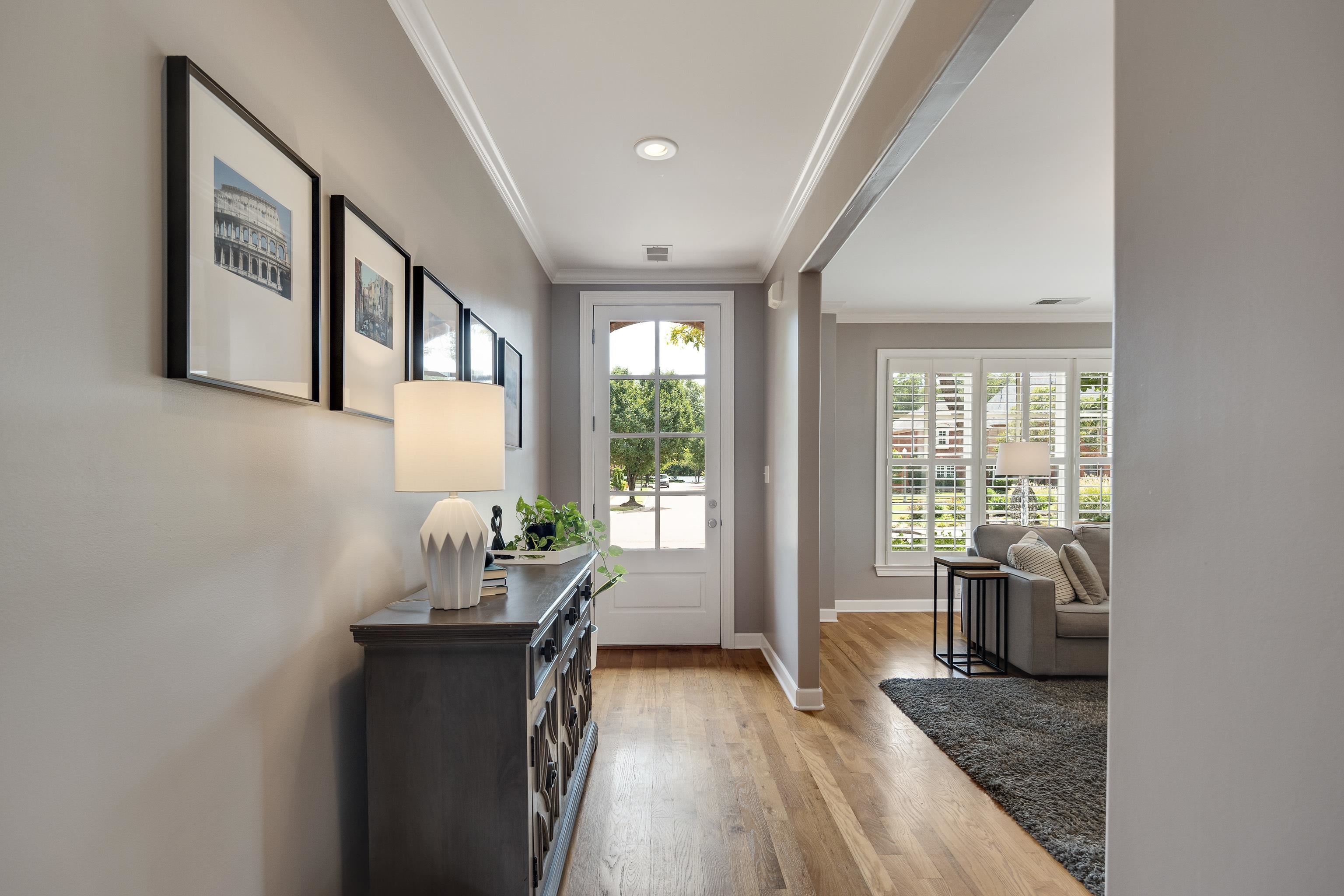 808 Deloach Lane Collierville, TN 38017 - Photo 4 of 40 a living room with furniture and a window