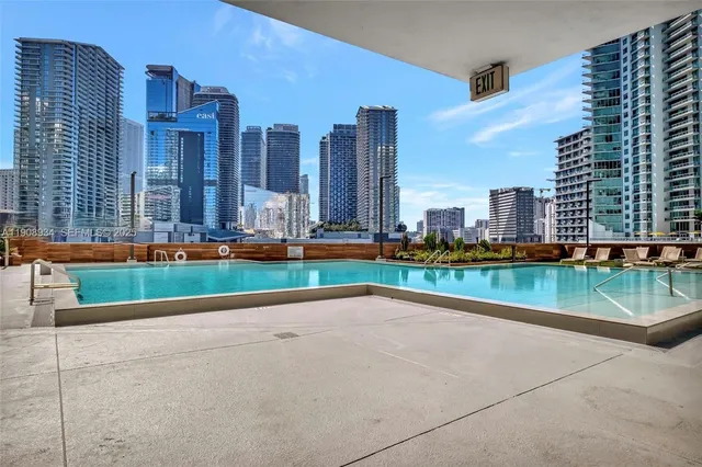 $3,800 | 350 South Miami Avenue, Unit 3205, Miami, FL 33130