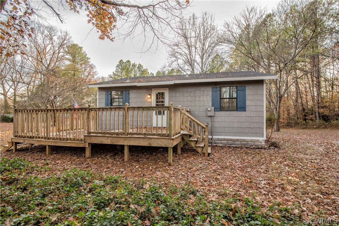 2255 Batterson Road Powhatan, VA 23139 - Photo 25 of 28 rear facade of home with porch