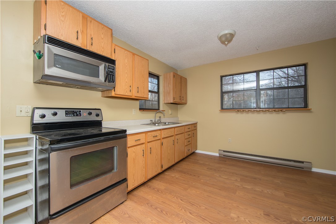 2255 Batterson Road Powhatan, VA 23139 - Photo 5 of 28 stunning kitchen with stainless steel appliances a