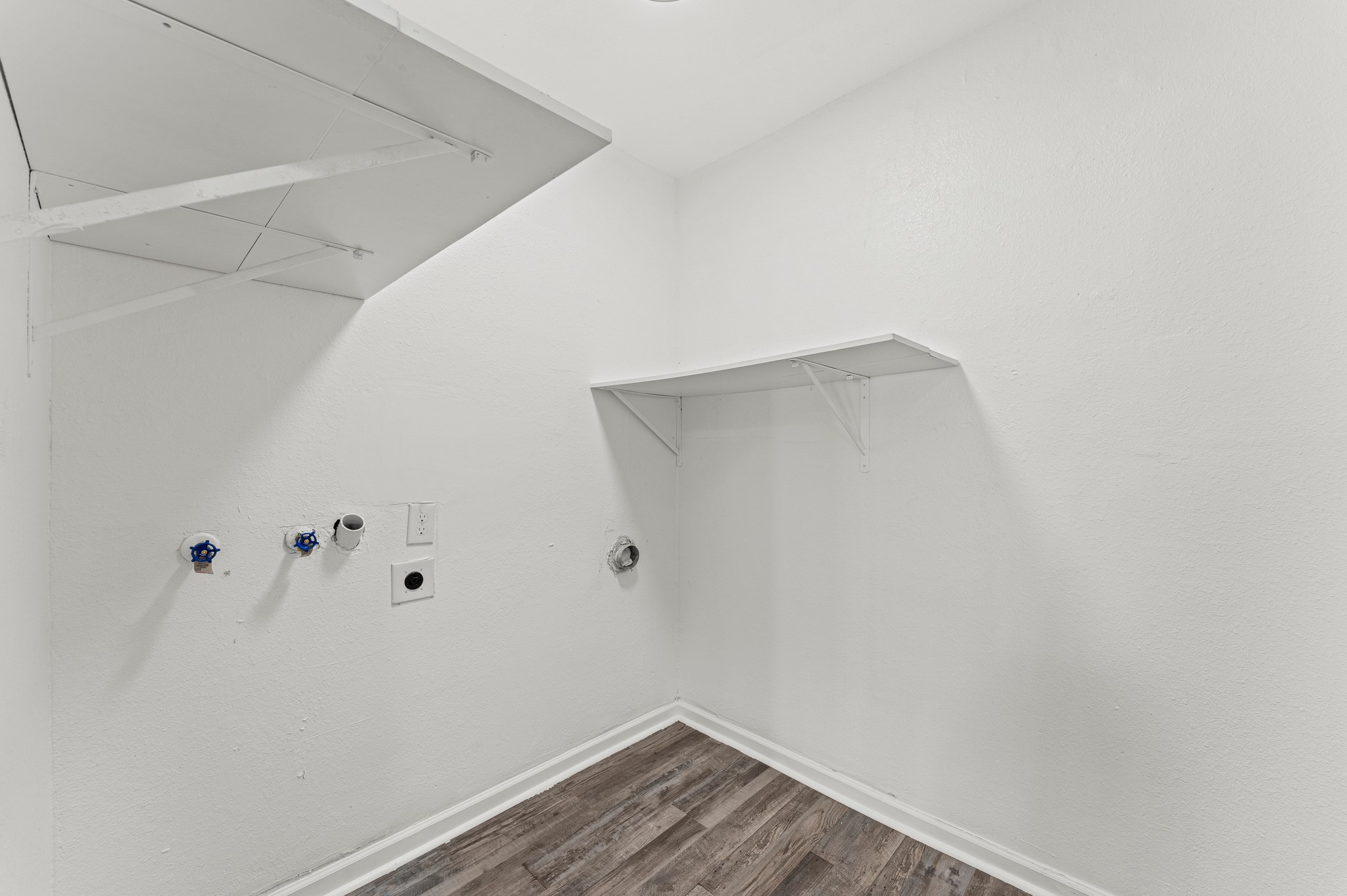 4519 Anice Street Houston, TX 77039 - Photo 8 of 25 a view of small space