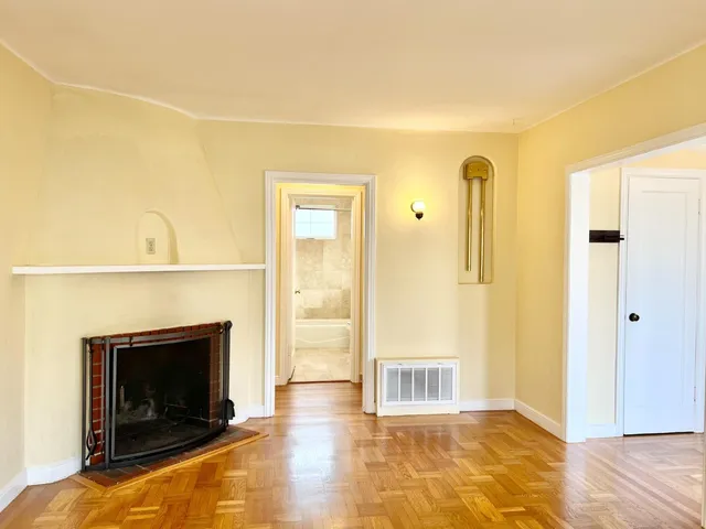 $3,988 | 127 22nd Avenue, San Mateo, CA 94403