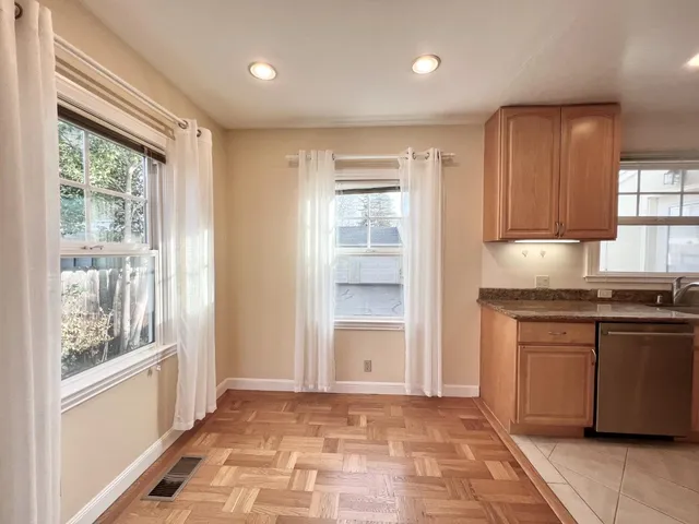 $3,988 | 127 22nd Avenue, San Mateo, CA 94403
