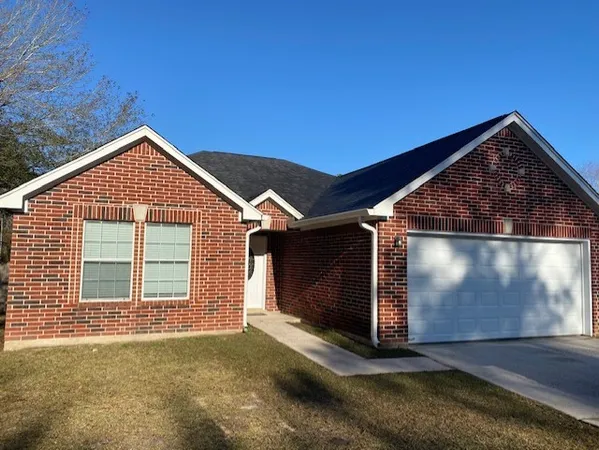 $1,850 | 16711 Jib Court, Crosby, TX 77532