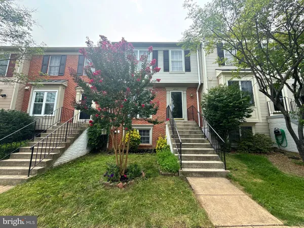 $550,000 | 45547 Hutchens Square, Sterling, VA 20166