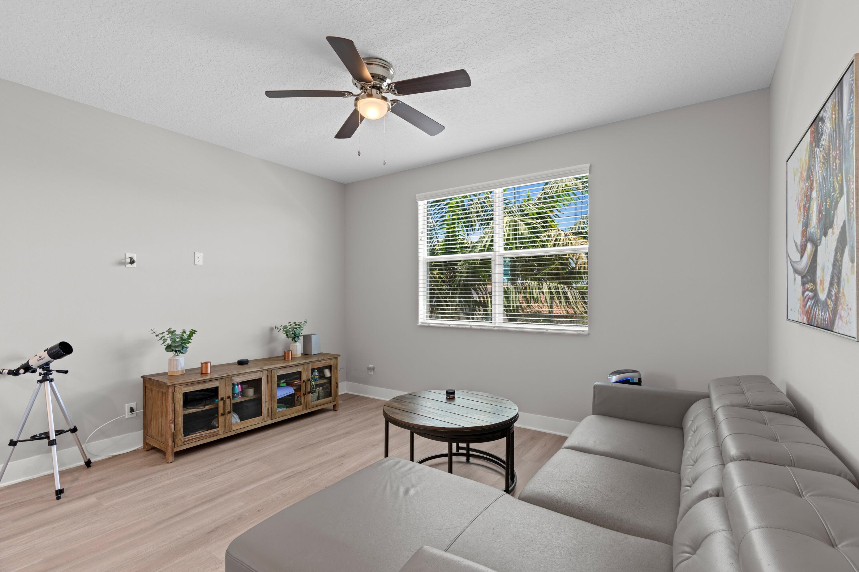 4750 Saddle Ranch Road Lake Worth, FL 33467 - Photo 17 of 30 DSC08479.jpg-SMALL