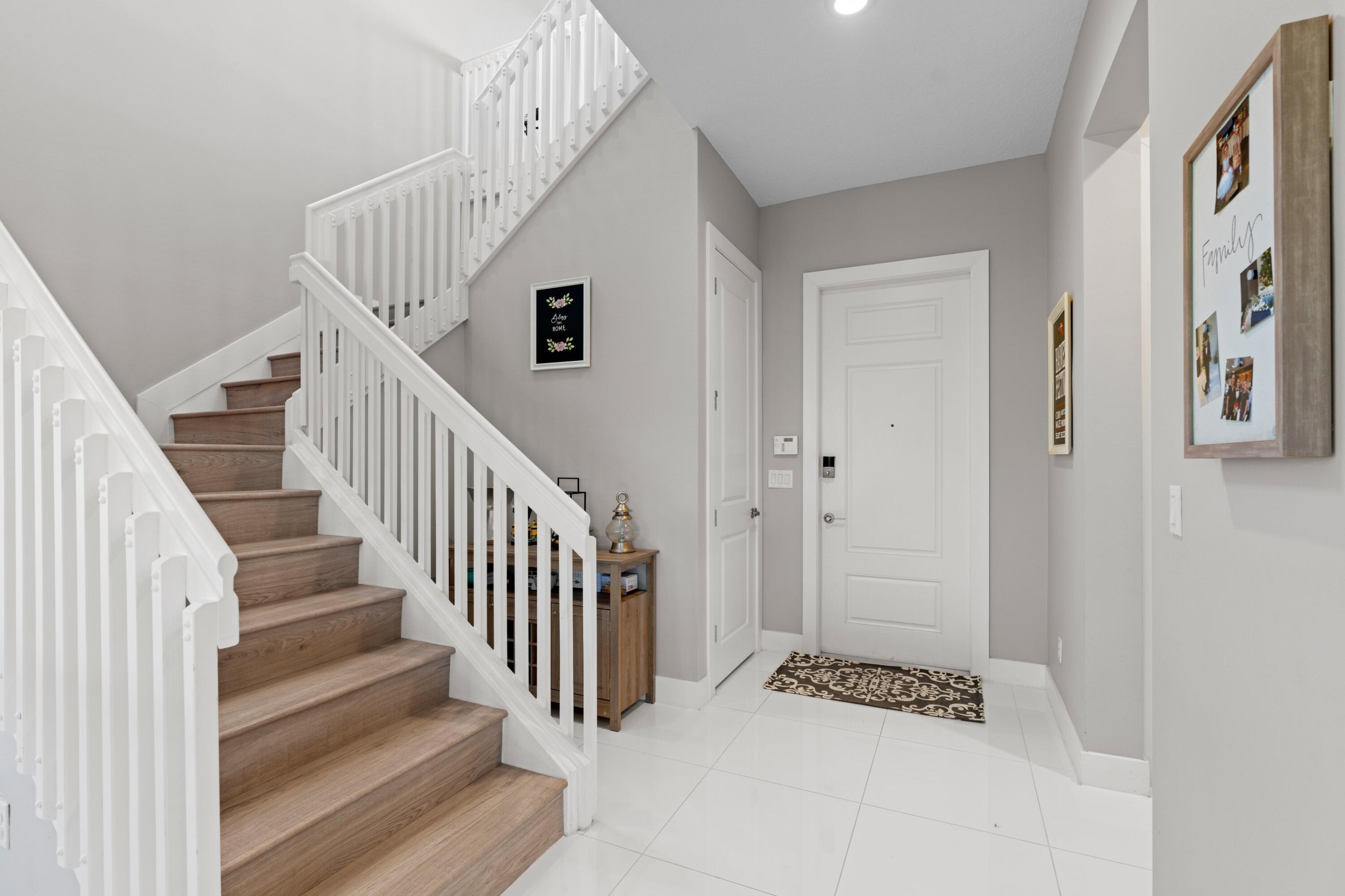 4750 Saddle Ranch Road Lake Worth, FL 33467 - Photo 4 of 30 DSC08539.jpg-SMALL