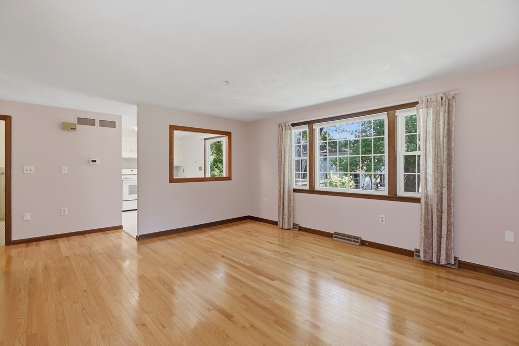 15 Meetinghouse Road, Unit 15 Acton, MA 01720 - Photo 3 of 35