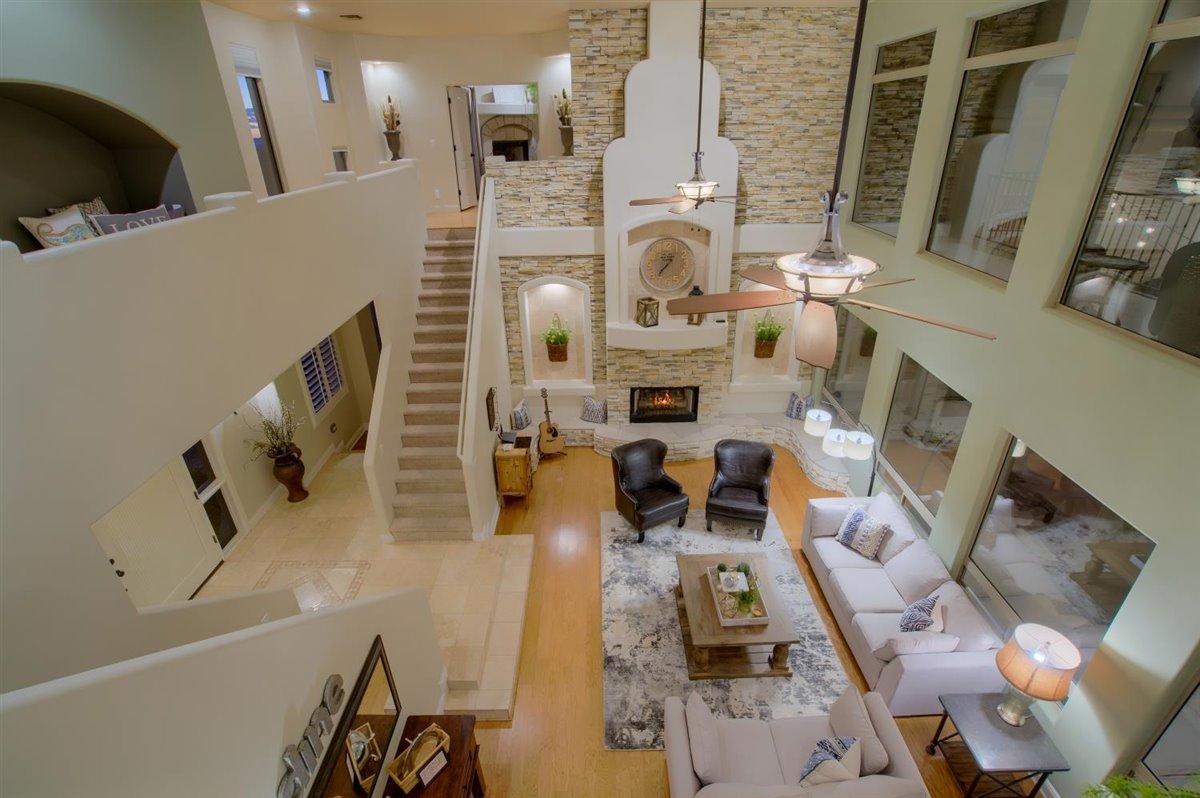 3327 North Hawes Road Mesa, AZ 85207 - Photo 11 of 61 09-Living Room