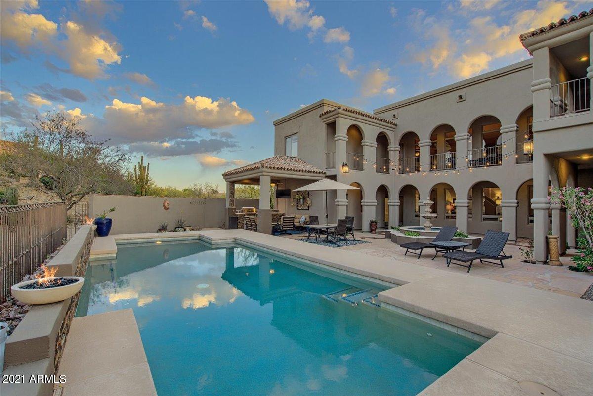 3327 North Hawes Road Mesa, AZ 85207 - Photo 22 of 61 20-Backyard