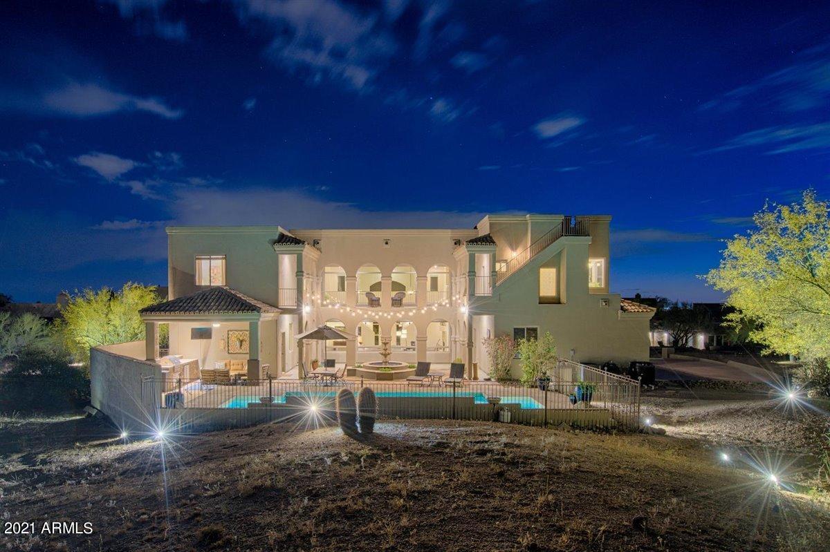 3327 North Hawes Road Mesa, AZ 85207 - Photo 39 of 61 39-Back of Home