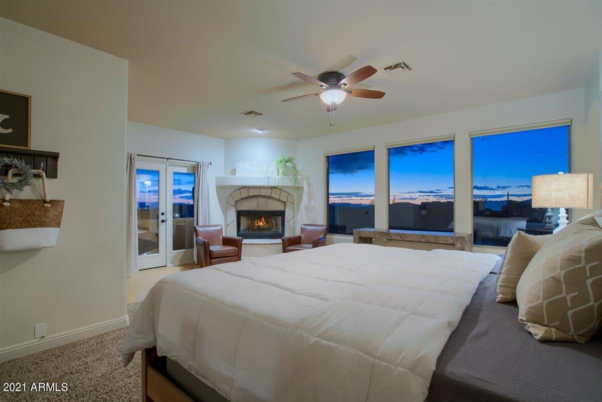 3327 North Hawes Road Mesa, AZ 85207 - Photo 44 of 61 44-Master Bedroom