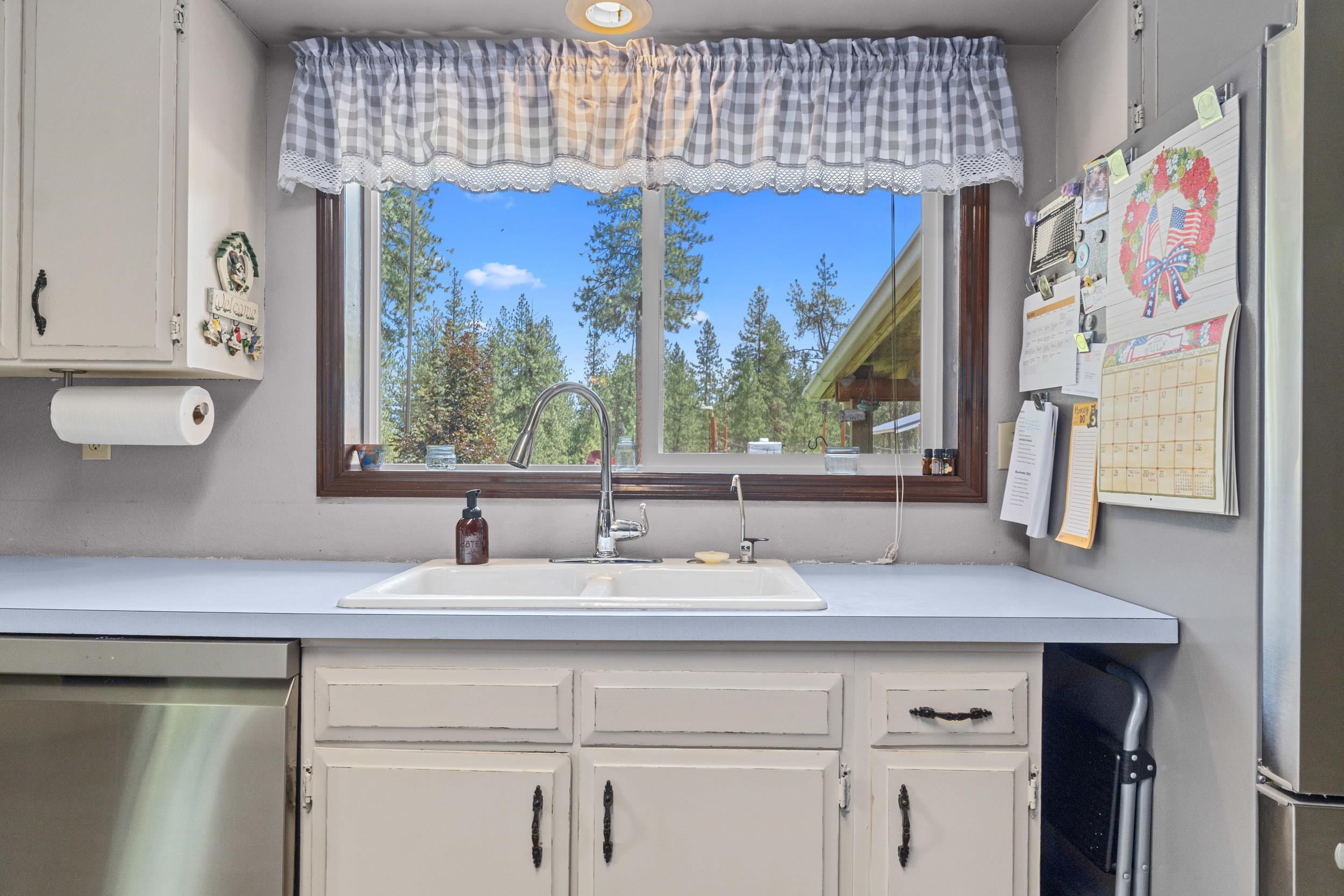 762 Mahoney Road Colville, WA 99114 - Photo 14 of 50