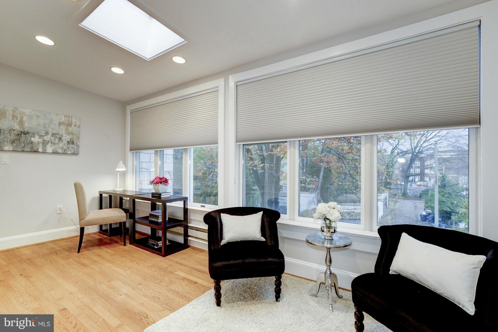 3411 R Street Northwest Washington, DC 20007 - Photo 17 of 30 Bedroom (Master)