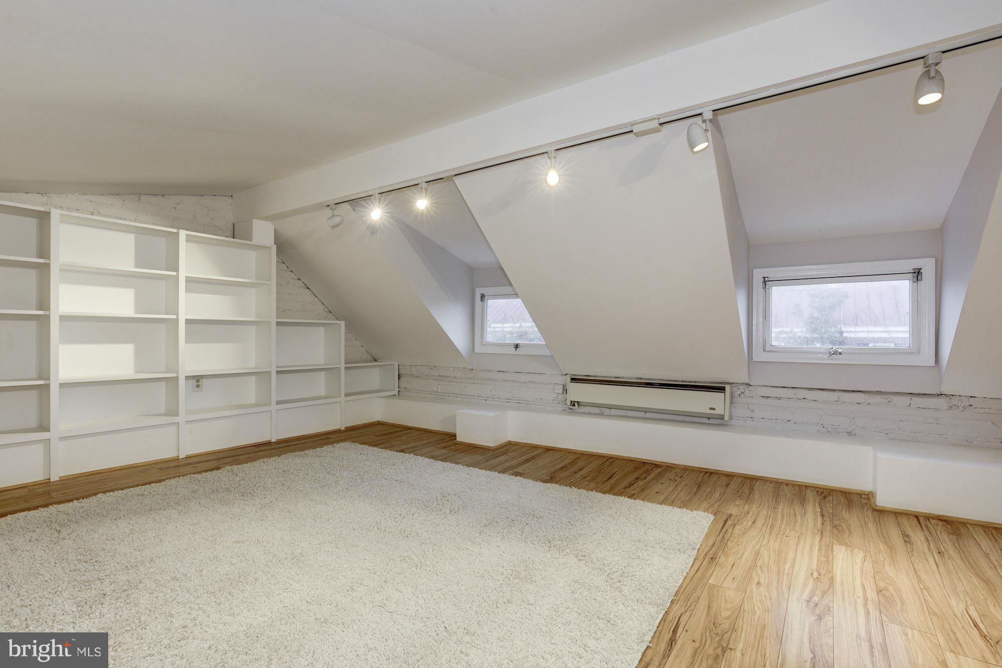 3411 R Street Northwest Washington, DC 20007 - Photo 22 of 30 Bedroom