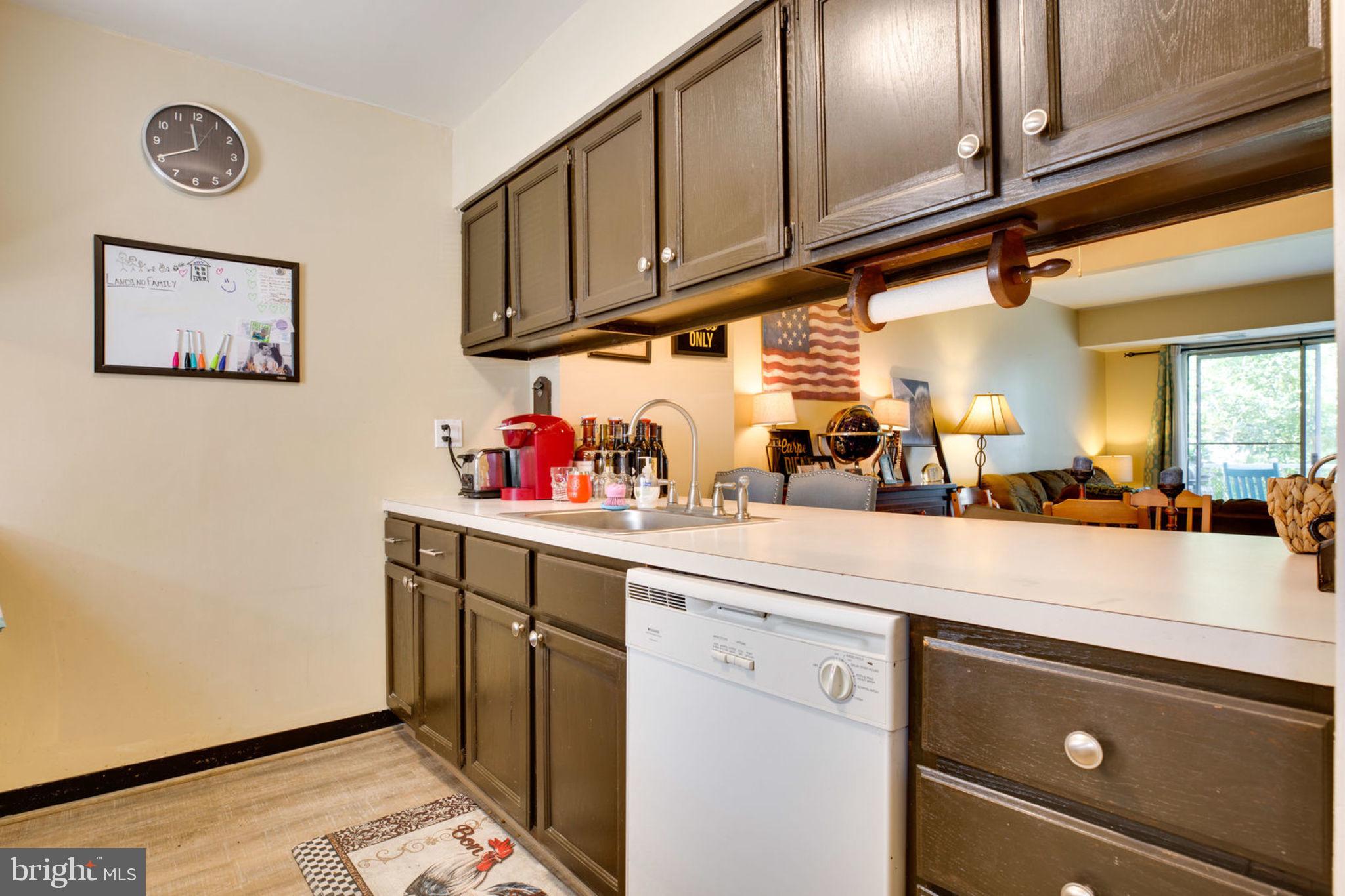 14410 Saguaro Place Centreville, VA 20121 - Photo 8 of 26